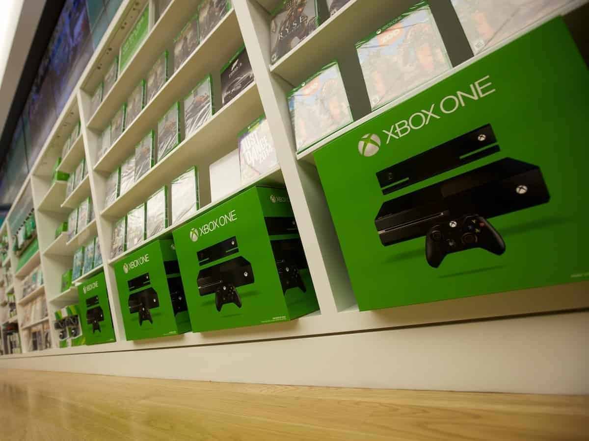 Xbox One Sales Decline Affecting Microsoft’s Hardware Revenue