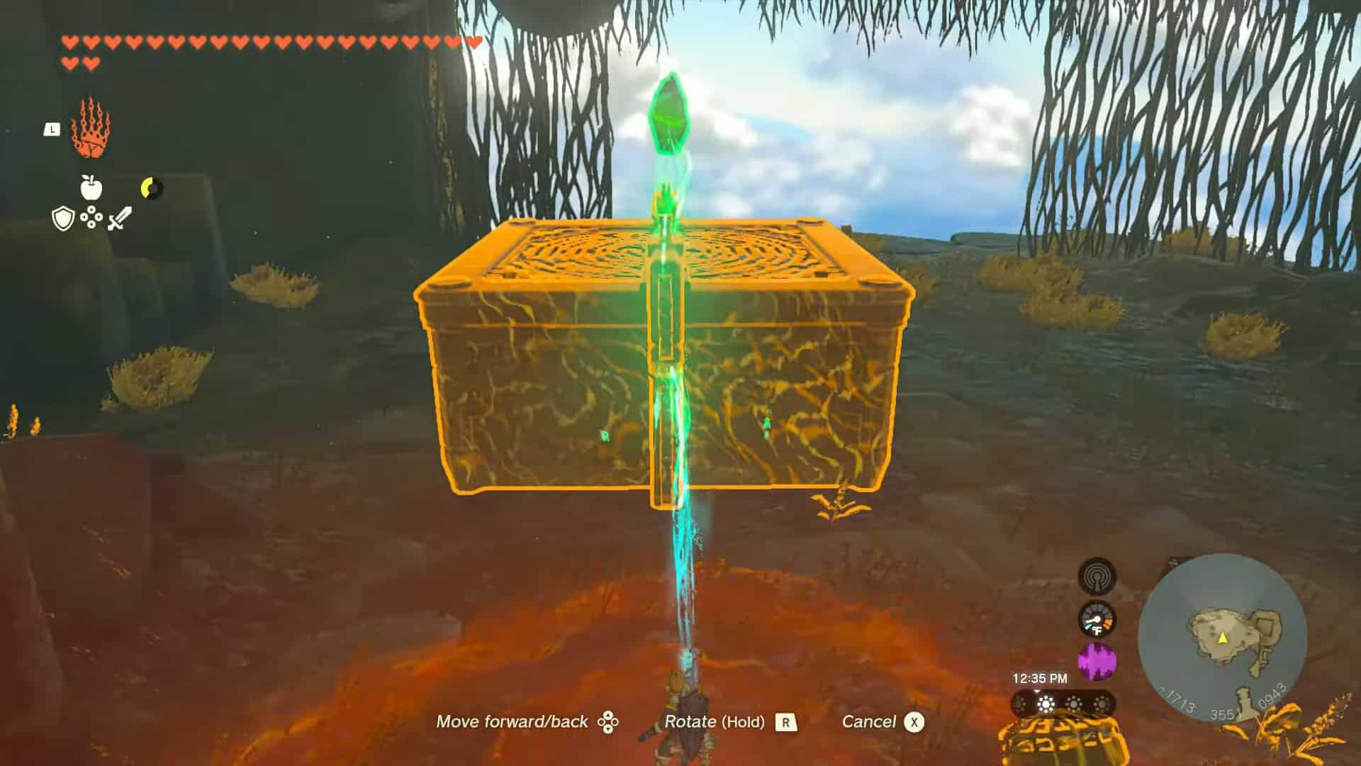Taninoud shrine attach green crystal to hover platform